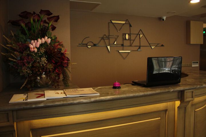 Hotel Interior 4 of 49