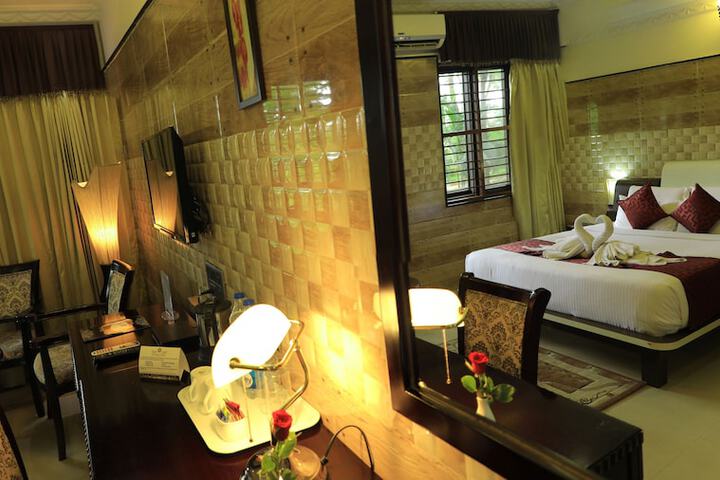 Room 14 of 74