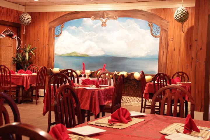 Dining 39 of 45