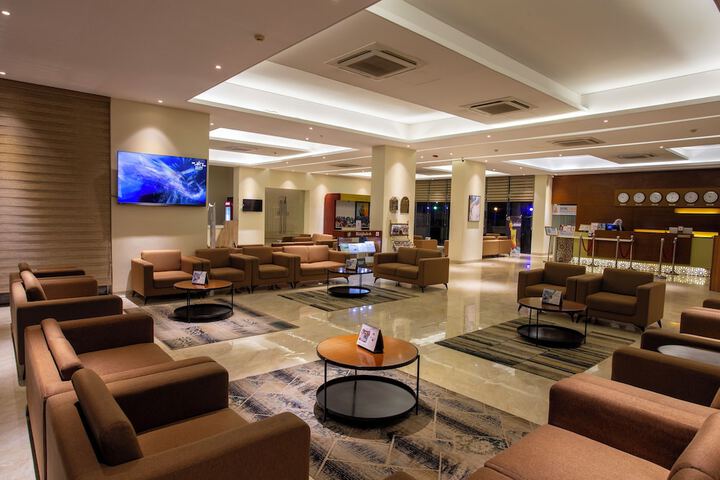 Hotel Interior 3 of 28