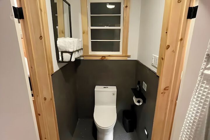 Room 64 of 89