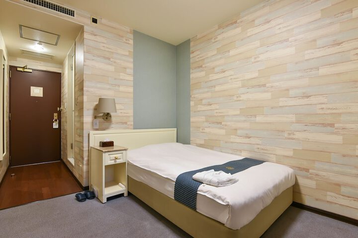 Room 20 of 67