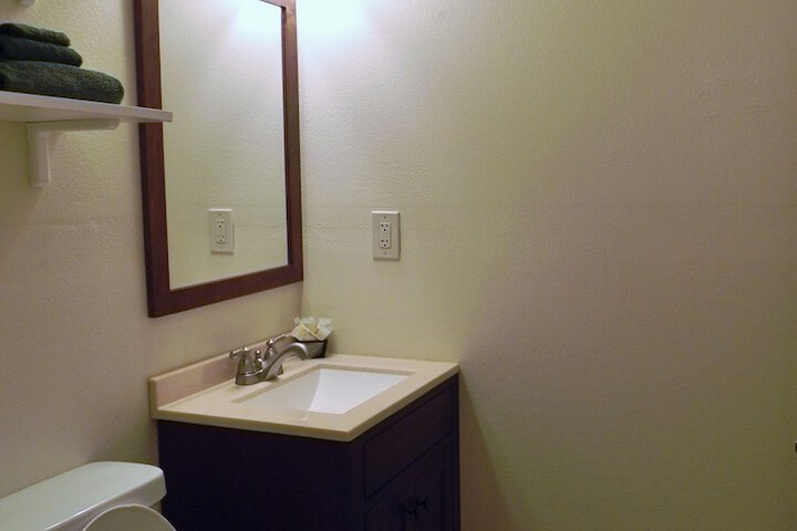 Room 89 of 149