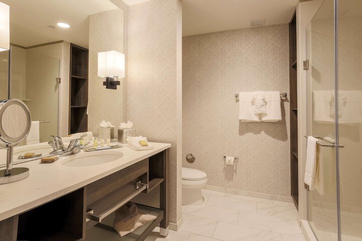 Bathroom shower