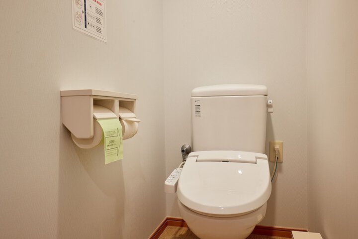 Room 22 of 120