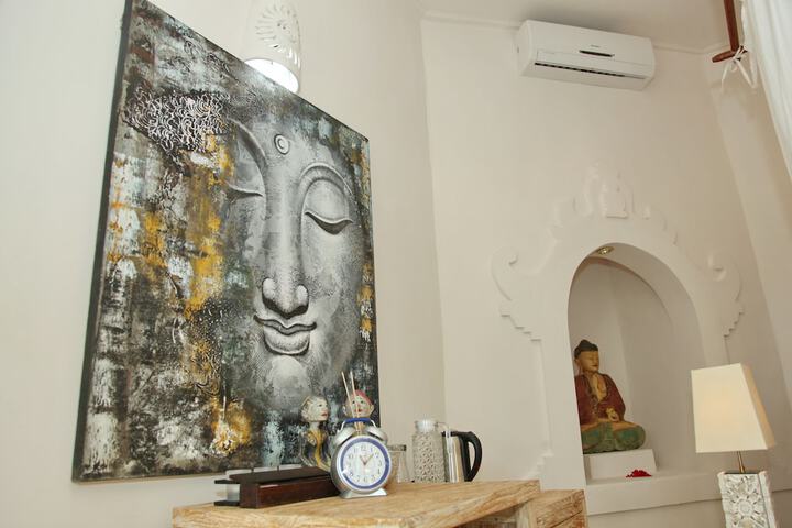 Room 25 of 80