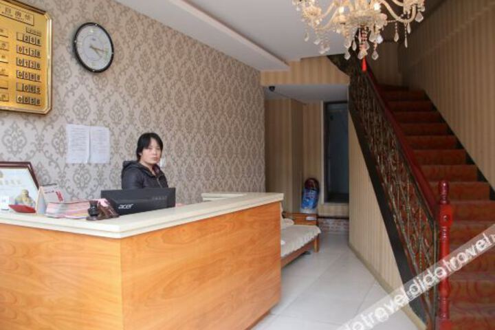 Hotel Interior 7 of 16