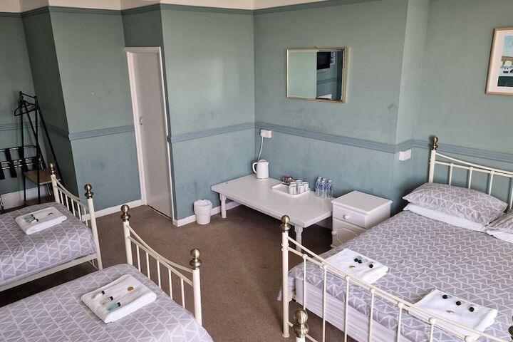 Room 36 of 86