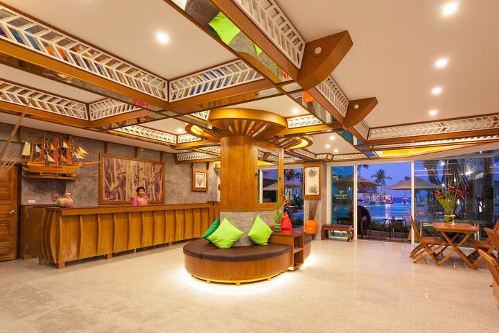Hotel Interior 3 of 119