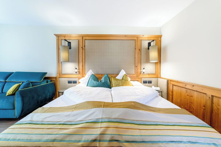 Room 4 of 78