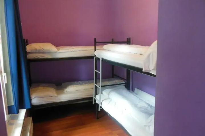 guest_rooms