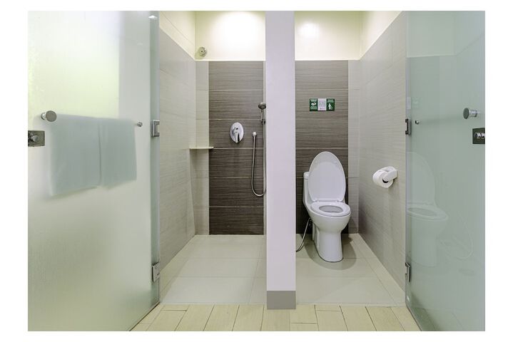 Clean Restrooms