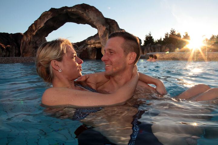 Pools & Facilities