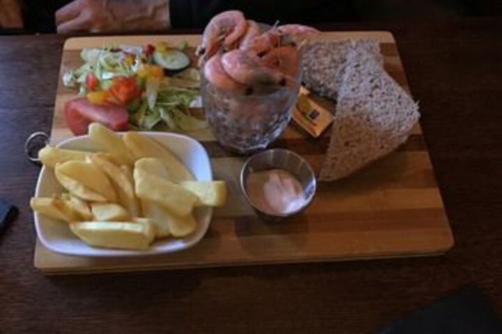 Dining 52 of 58