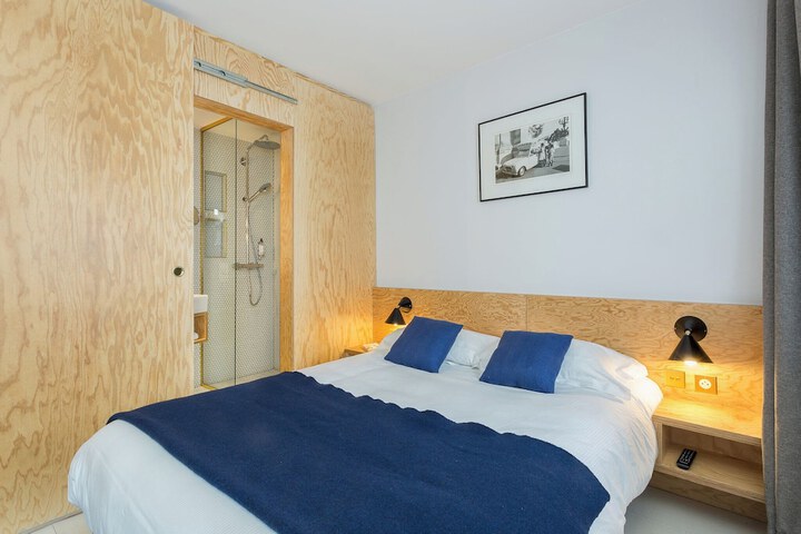 Room 20 of 36