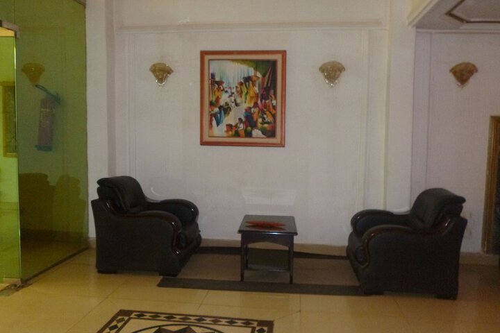 Lobby Entry