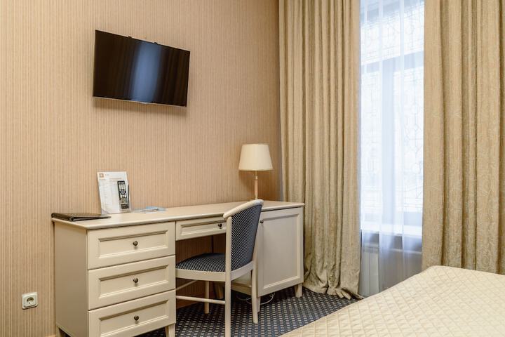 Room 15 of 71