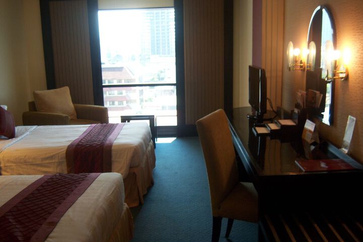 Room 12 of 67