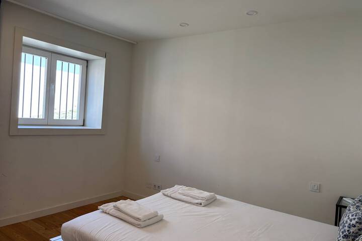 Room 15 of 287