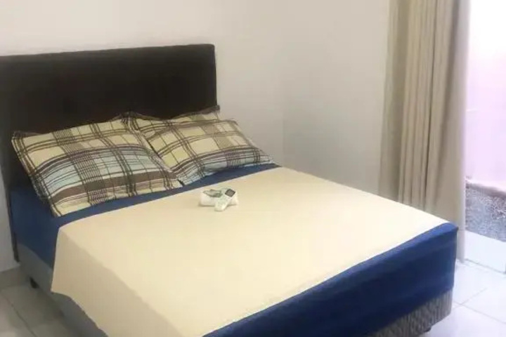 Room 4 of 19