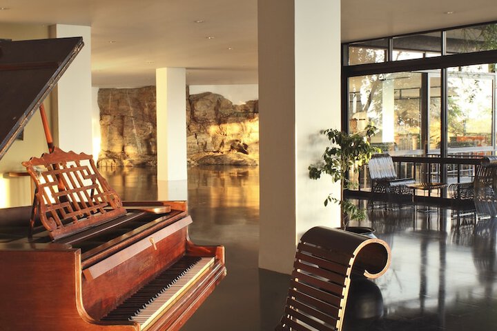 Lobby Photos
