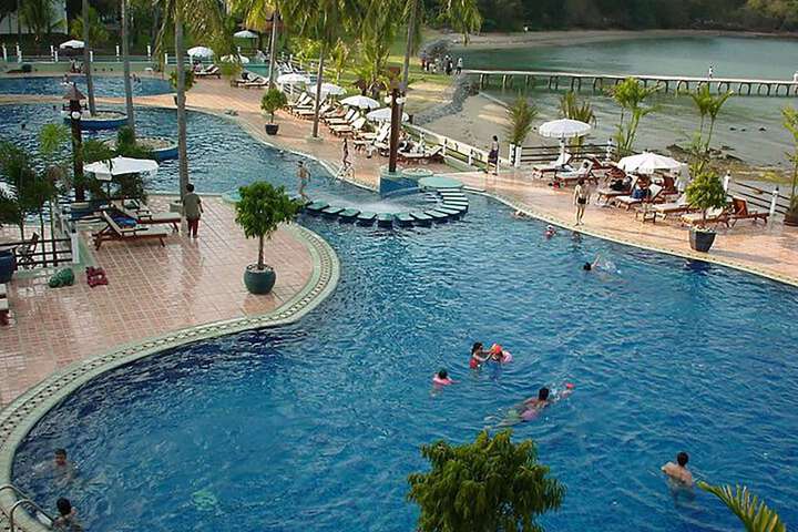 Pool 67 of 149
