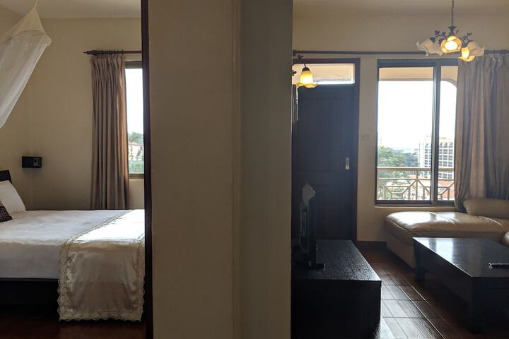 Room 12 of 71