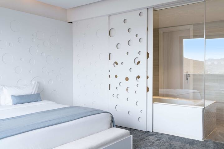 Room 17 of 56
