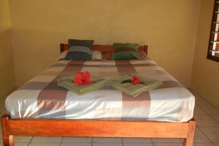 Room 8 of 24