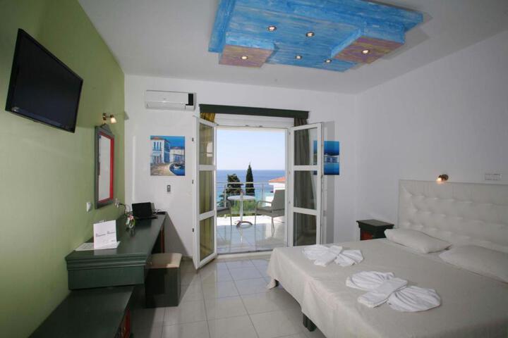 General 16 of 39