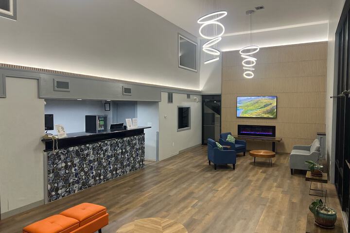 Guest Lobby