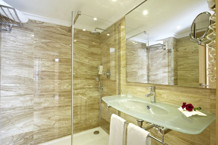 Clean Restrooms