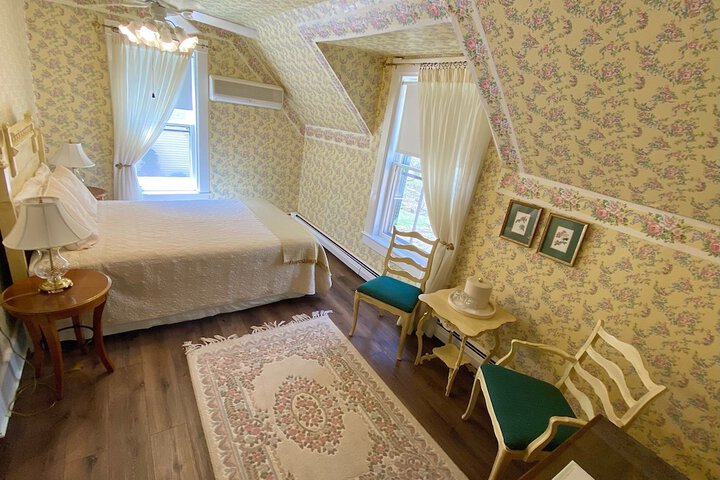Room 19 of 60