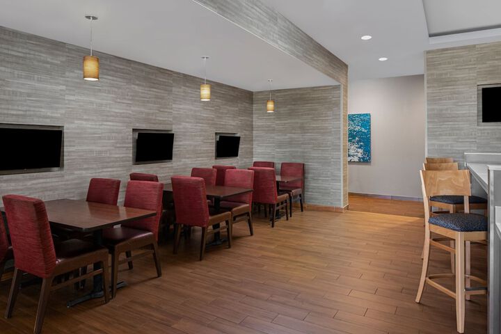 Breakfast/Coffee Service 35 of 49