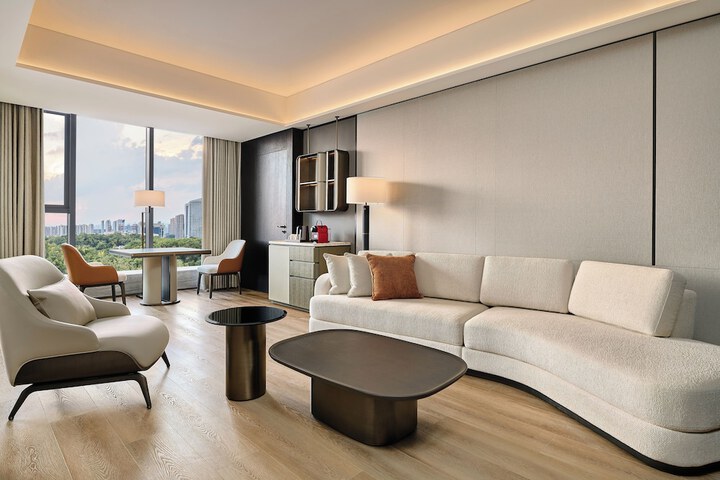 Room 40 of 93