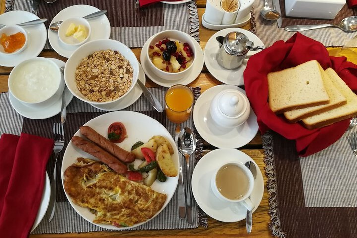 Breakfast/Coffee Service 36 of 42
