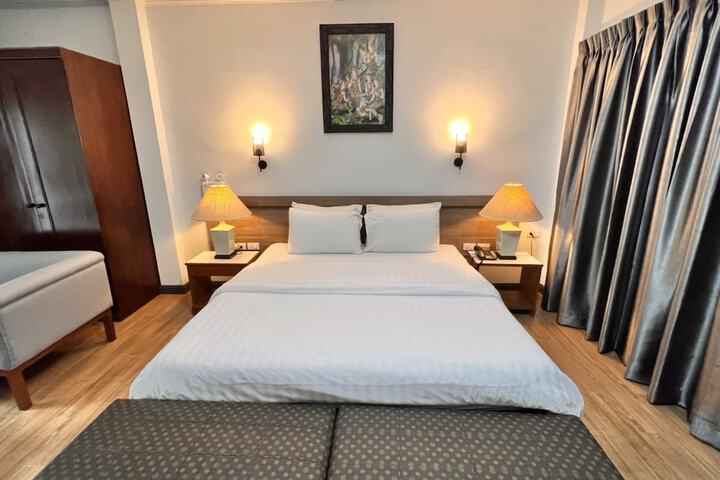 Room 20 of 159