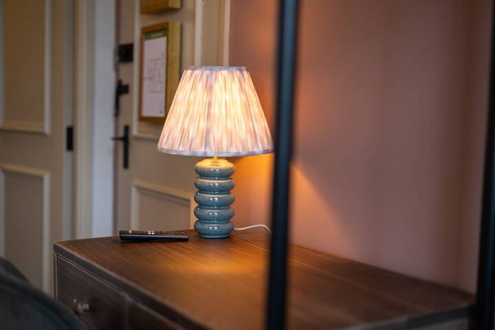 Room 23 of 99