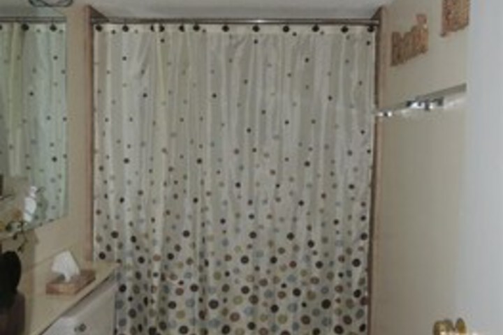 Room 7 of 35