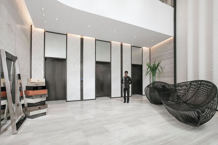 Guest Lobby