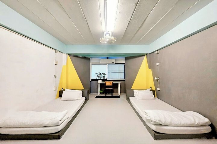 Room 41 of 94