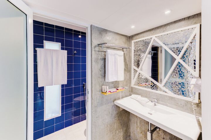 Bath Interior