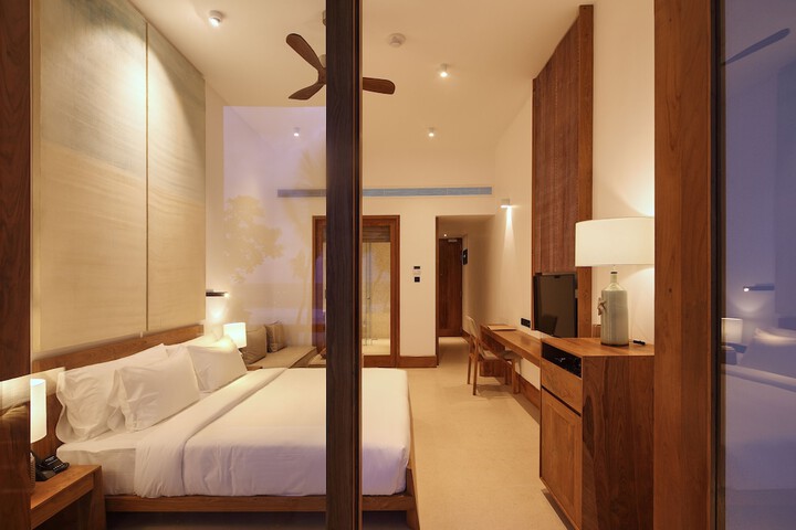 Room 15 of 81