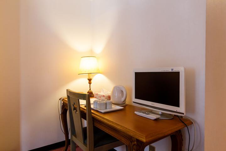 Room 30 of 59