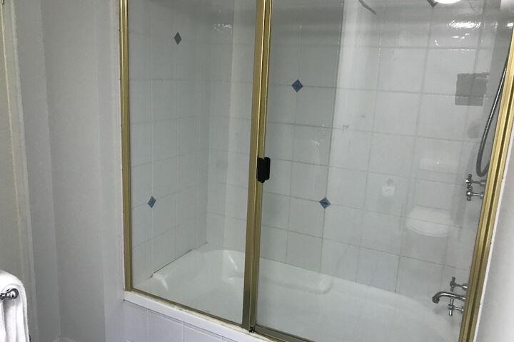 Room 125 of 161