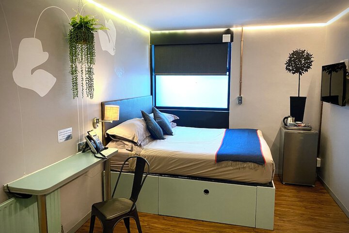 Room 15 of 55