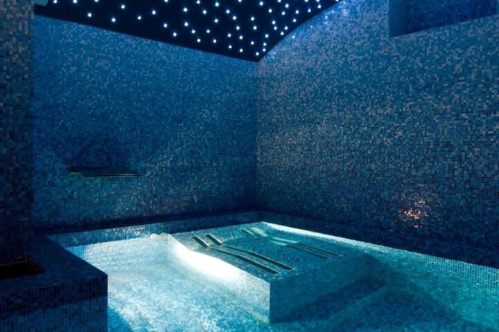 Pool 48 of 100