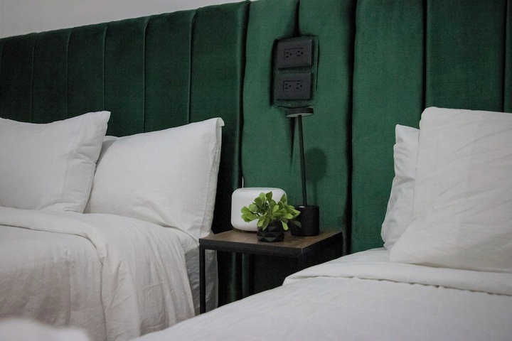 Room 44 of 101