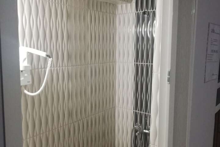 Room 19 of 19