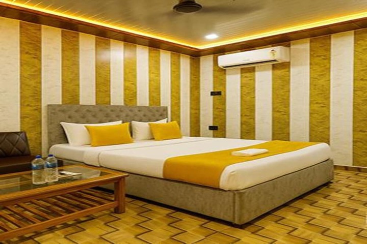 Room 11 of 20
